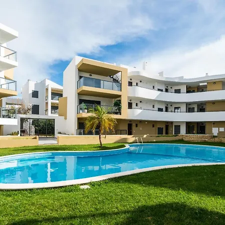 T2 In With Rooftop Terrace & Pool Διαμέρισμα